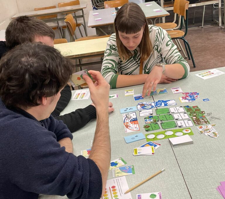 Soirée prototypes de jeux chez Cubitus XL